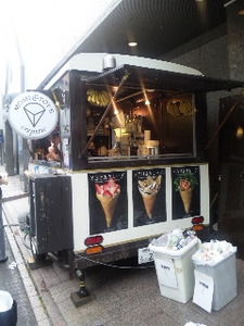 クレープ店.jpg