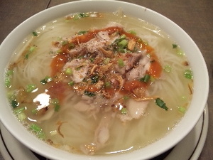ティン・鶏フォー.jpg