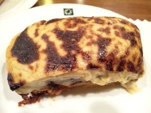 横浜・ムサカ.jpg