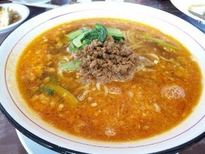 松本・担々麺.jpg