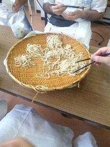 食べ比べ.jpg