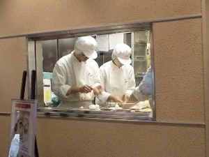 鼎泰・作業.jpg