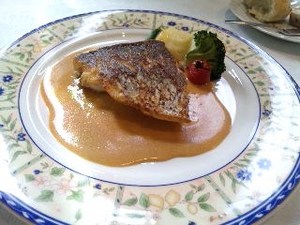 鳩谷・魚料理.jpg